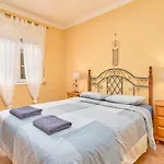 Burriana Hideaway * נרחה