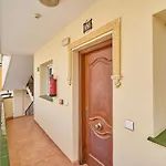 דירה Burriana Hideaway