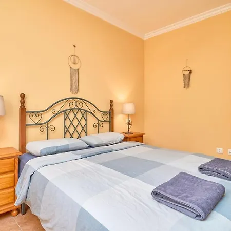 Apartment Burriana Hideaway *